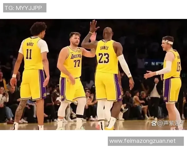 湖人掘金激战精彩瞬间回顾球迷不容错过的赛场亮点集锦