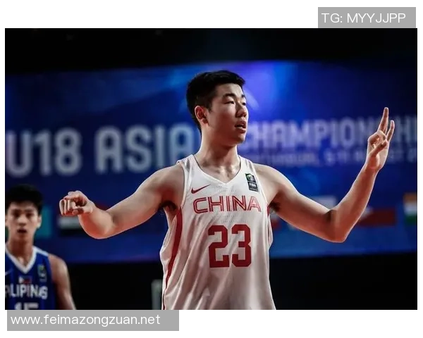 王泉泽在篮球赛场的崛起与挑战解析他如何成为新一代的篮球明星